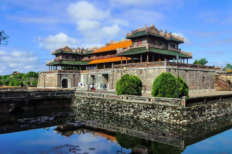 Tour Huế