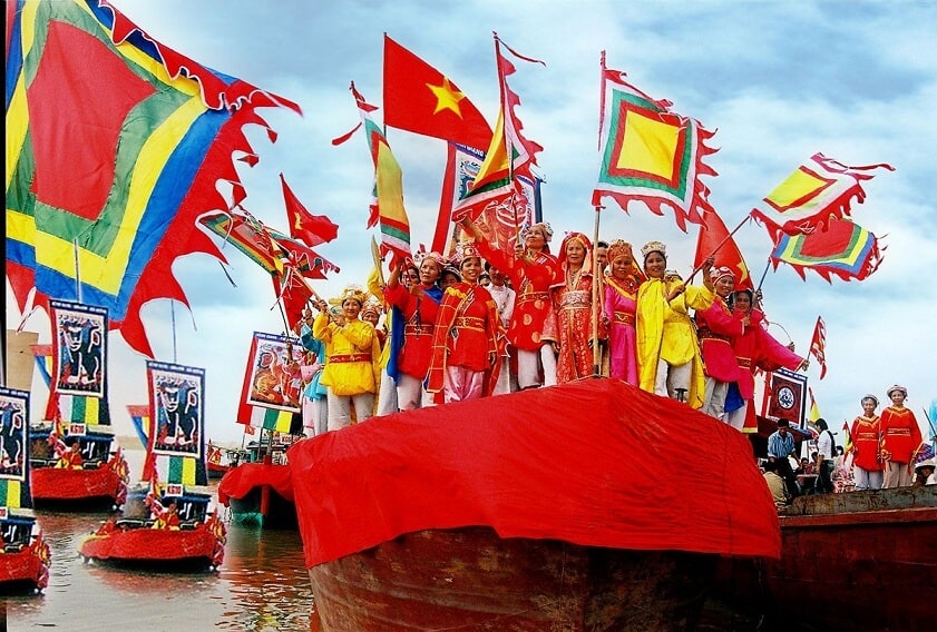 Le-hoi-Cau-Ngu-Net-dep-van-hoa-cua-cu-dan-vung-bien