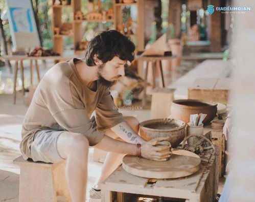 Trai-nghiem-lam-gom Trai-nghiem-lam-gom
