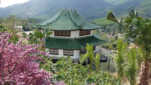 Onsen kiểu Nhật, tắm bùn và các kiểu tắm đặc biệt