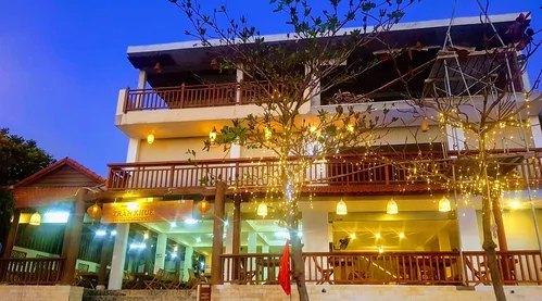 Nhà Hàng Trần Khuê Nhà Hàng Trần Khuê