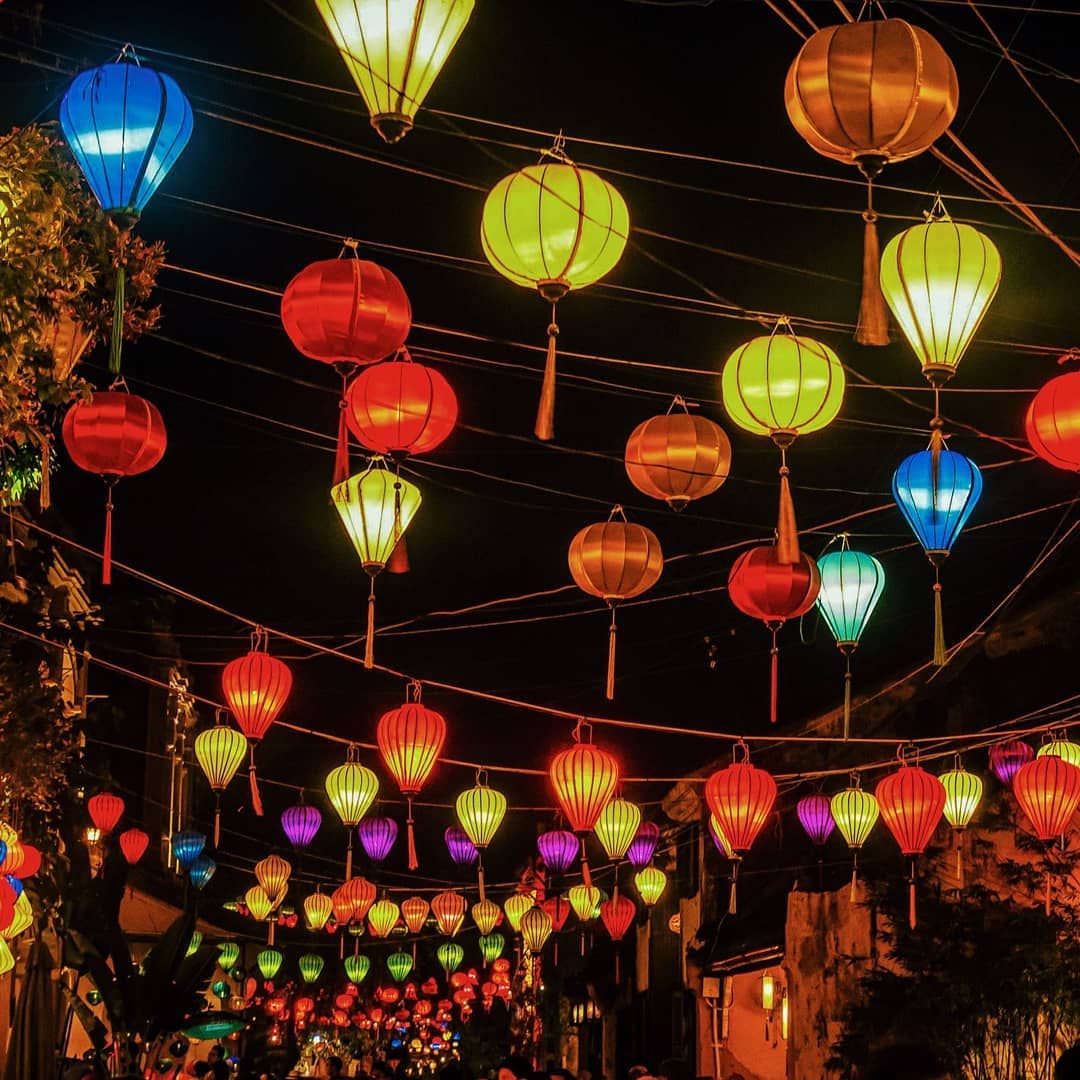 le-den-long-hoi-an