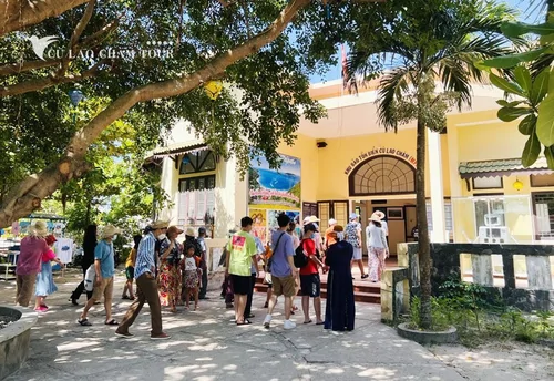 Dạo làng chài Bãi Làng, nơi cano cập bến