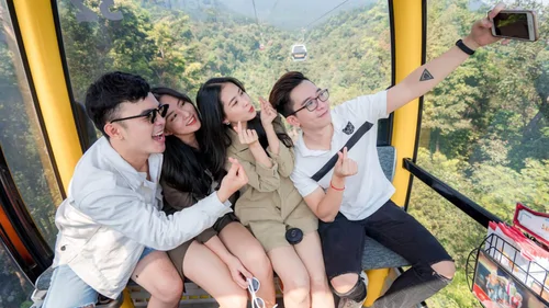 Hệ thống cáp treo đạt nhiều kỷ lục thế giới